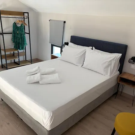 Iv Lofts * Paralia Sikias