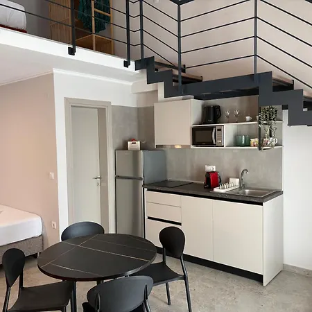 Iv Lofts Paralia Sikias