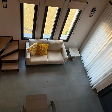 Iv Lofts Paralia Sikias